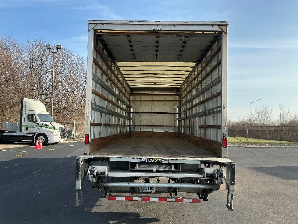 Medium Duty Box Truck-Light and Medium Duty Trucks-Freightliner-2022-M2-Indianapolis-IN-93,469\n\t\tmiles-$ 78,000 - Image 8
