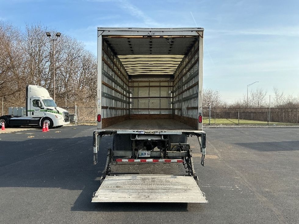 Medium Duty Box Truck-Light and Medium Duty Trucks-Freightliner-2022-M2-Indianapolis-IN-93,469\n\t\tmiles-$ 78,000 - Image 9