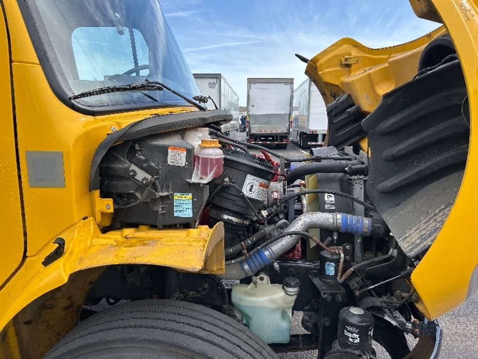 Medium Duty Box Truck-Light and Medium Duty Trucks-Freightliner-2022-M2-Jackson-TN-145,204\n\t\tmiles-$ 68,000 - Image 23