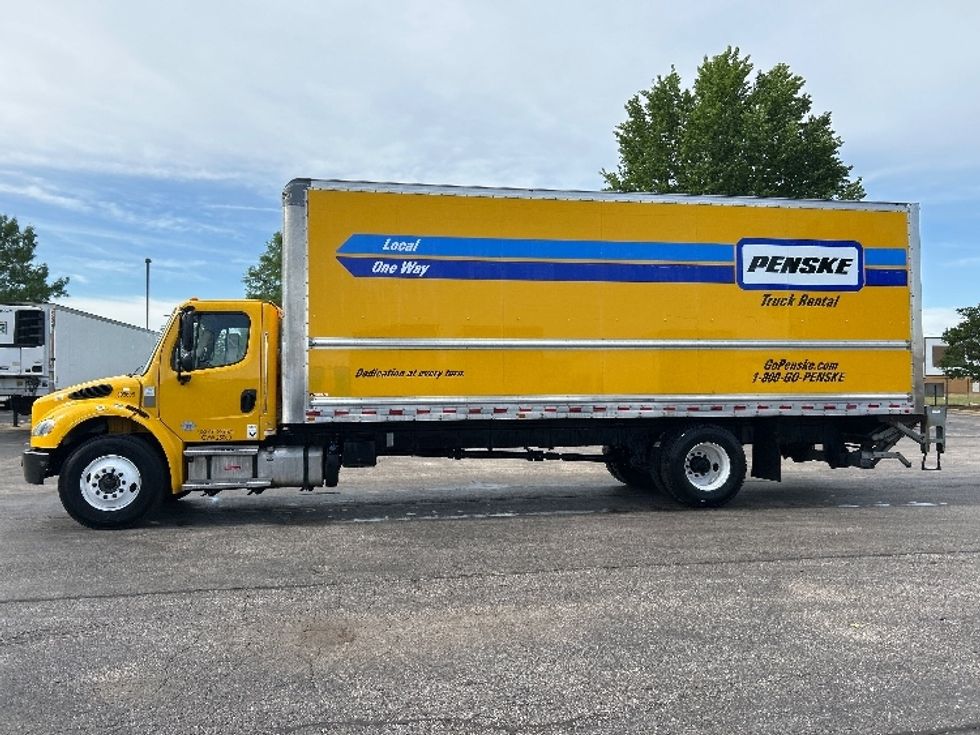 Medium Duty Box Truck-Light and Medium Duty Trucks-Freightliner-2022-M2-Jackson-TN-145,204\n\t\tmiles-$ 68,000 - Image 4