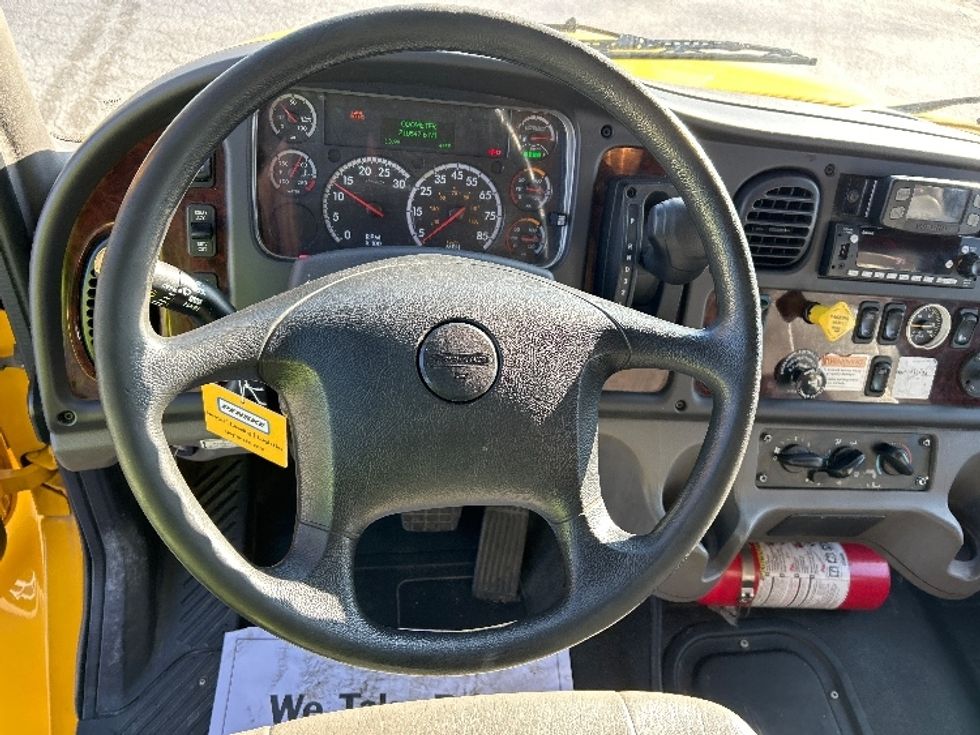 Medium Duty Box Truck-Light and Medium Duty Trucks-Freightliner-2022-M2-Jackson-TN-210,973\n\t\tmiles-$ 58,250 - Image 18