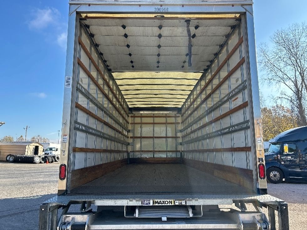Medium Duty Box Truck-Light and Medium Duty Trucks-Freightliner-2022-M2-Jackson-TN-210,973\n\t\tmiles-$ 58,250 - Image 8