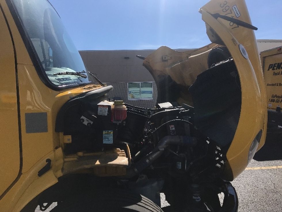 Medium Duty Box Truck-Light and Medium Duty Trucks-Freightliner-2022-M2-Jackson-TN-96,758\n\t\tmiles-$ 78,000 - Image 22