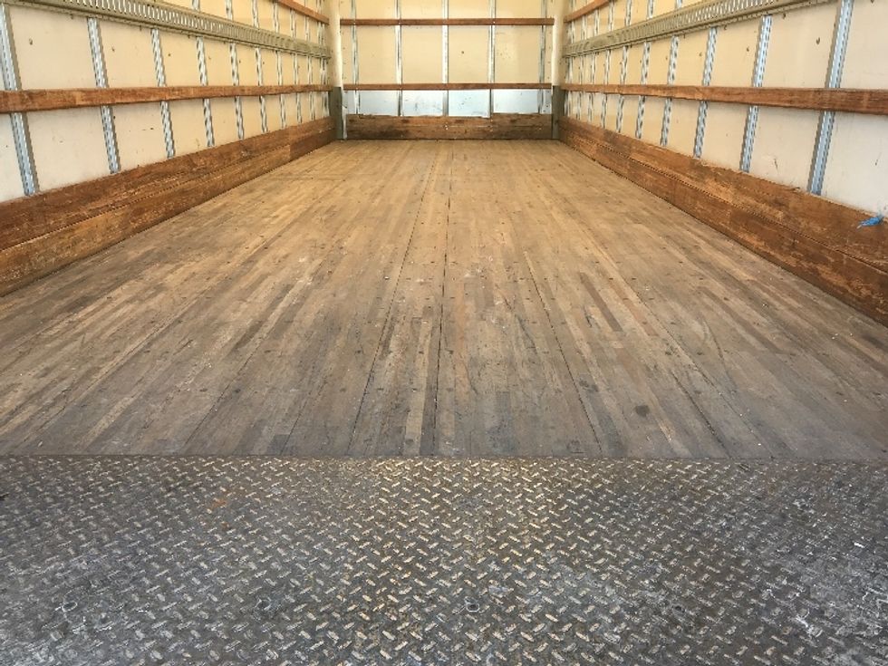 Medium Duty Box Truck-Light and Medium Duty Trucks-Freightliner-2022-M2-Jackson-TN-96,758\n\t\tmiles-$ 78,000 - Image 9