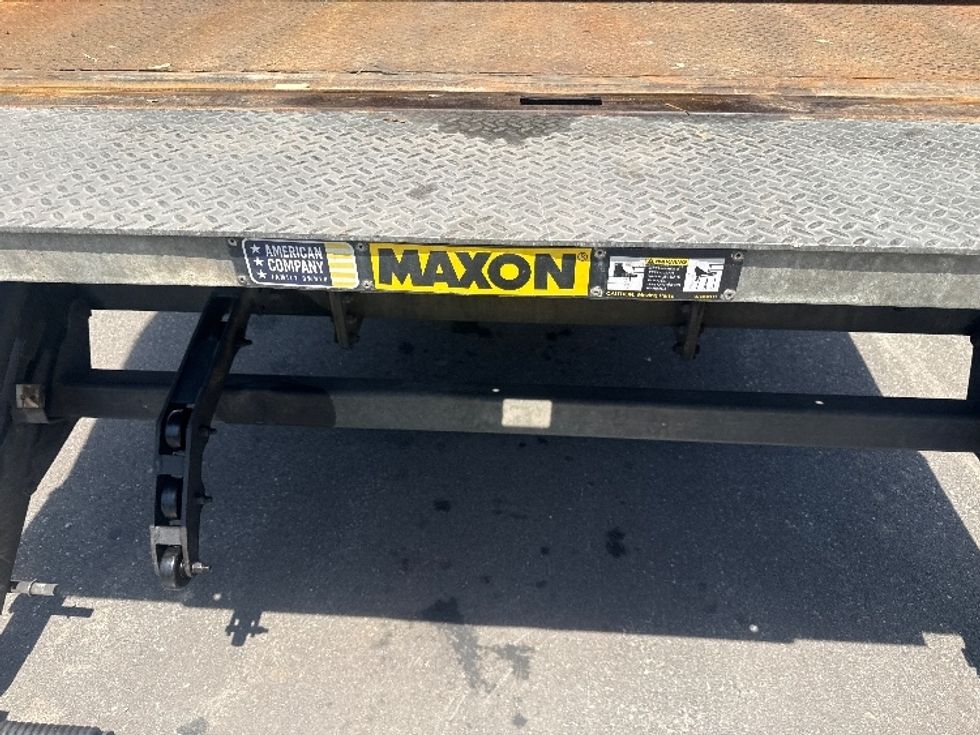 Medium Duty Box Truck-Light and Medium Duty Trucks-Freightliner-2022-M2-Jessup-MD-269,295\n\t\tmiles-$ 42,750 - Image 10