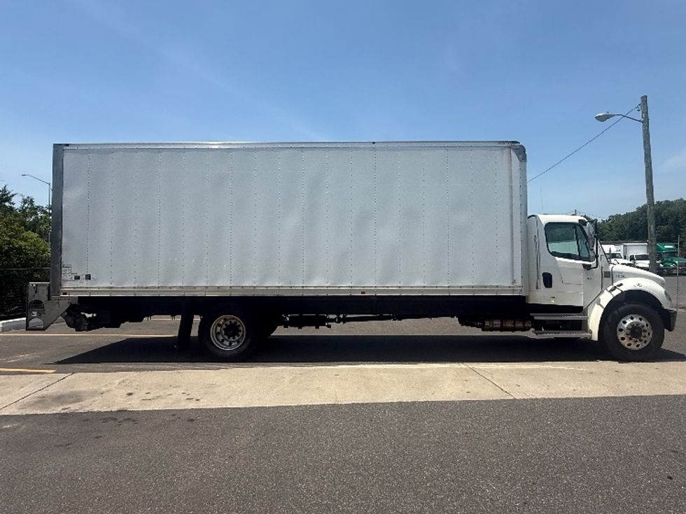 Medium Duty Box Truck-Light and Medium Duty Trucks-Freightliner-2022-M2-Jessup-MD-269,295\n\t\tmiles-$ 42,750 - Image 14