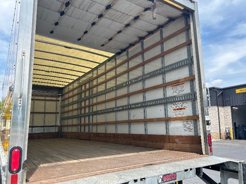 Medium Duty Box Truck-Light and Medium Duty Trucks-Freightliner-2022-M2-Jessup-PA-145,688\n\t\tmiles-$ 65,000 - Image 12