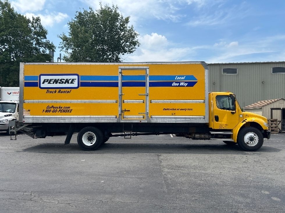 Medium Duty Box Truck-Light and Medium Duty Trucks-Freightliner-2022-M2-Jessup-PA-145,688\n\t\tmiles-$ 65,000 - Image 15