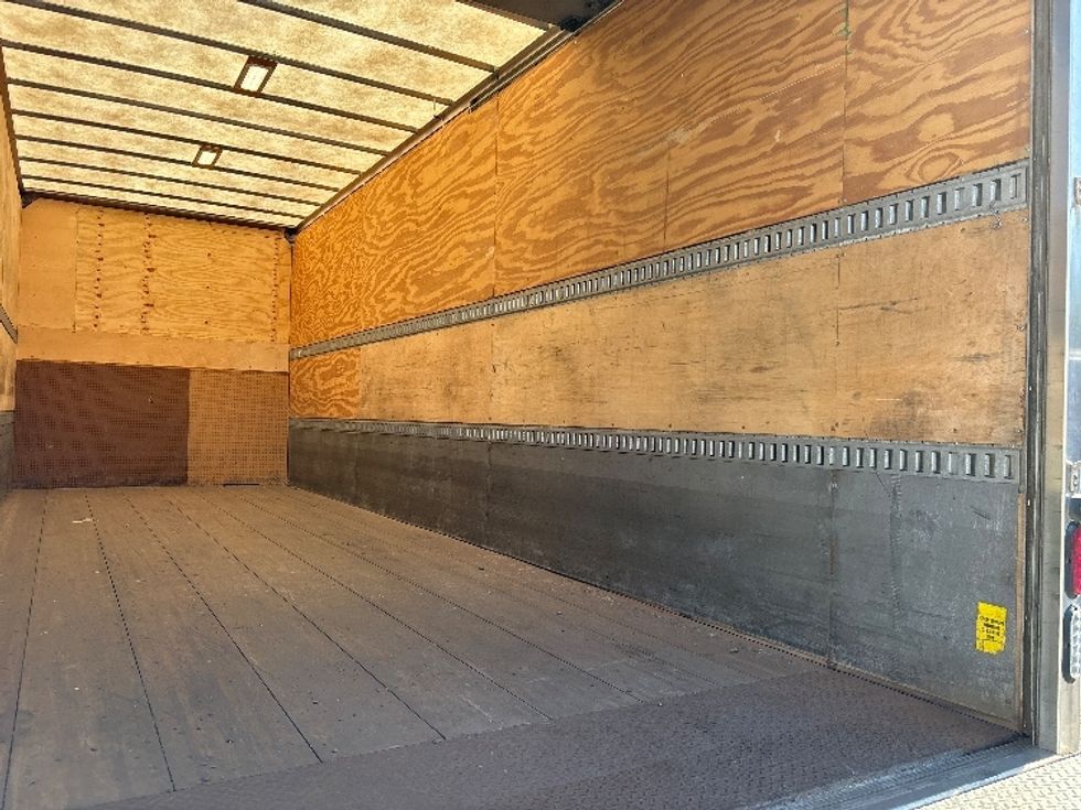 Medium Duty Box Truck-Light and Medium Duty Trucks-Freightliner-2022-M2-Jessup-PA-214,959\n\t\tmiles-$ 48,500 - Image 12