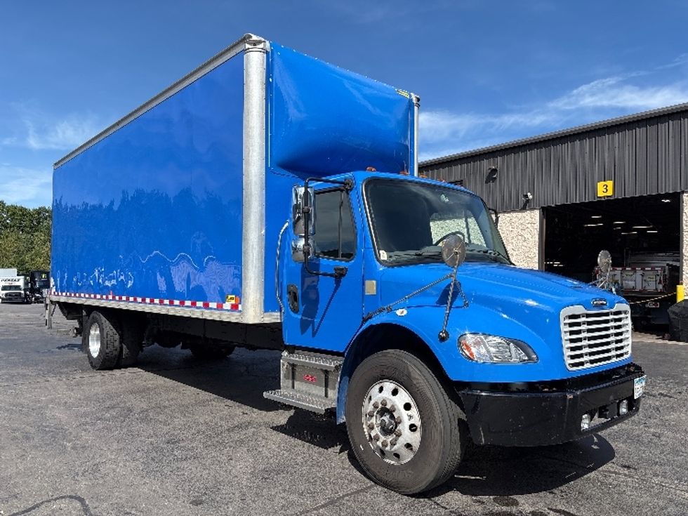 Medium Duty Box Truck-Light and Medium Duty Trucks-Freightliner-2022-M2-Jessup-PA-225,817\n\t\tmiles-$ 57,000 - Image 1