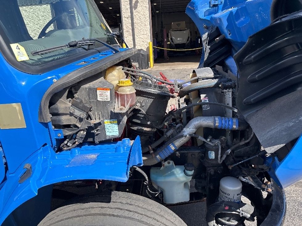 Medium Duty Box Truck-Light and Medium Duty Trucks-Freightliner-2022-M2-Jessup-PA-225,817\n\t\tmiles-$ 57,000 - Image 23