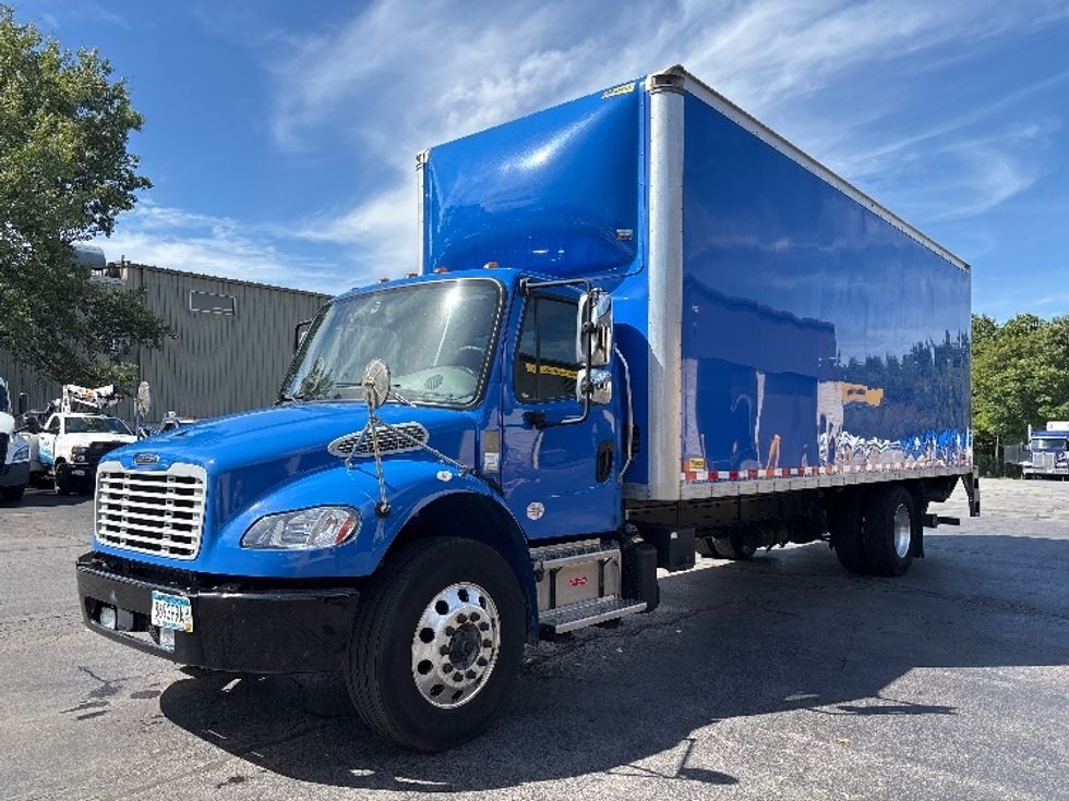 Medium Duty Box Truck-Light and Medium Duty Trucks-Freightliner-2022-M2-Jessup-PA-225,817\n\t\tmiles-$ 57,000 - Image 3