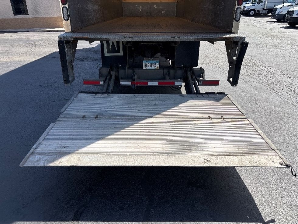 Medium Duty Box Truck-Light and Medium Duty Trucks-Freightliner-2022-M2-Jessup-PA-225,817\n\t\tmiles-$ 57,000 - Image 9