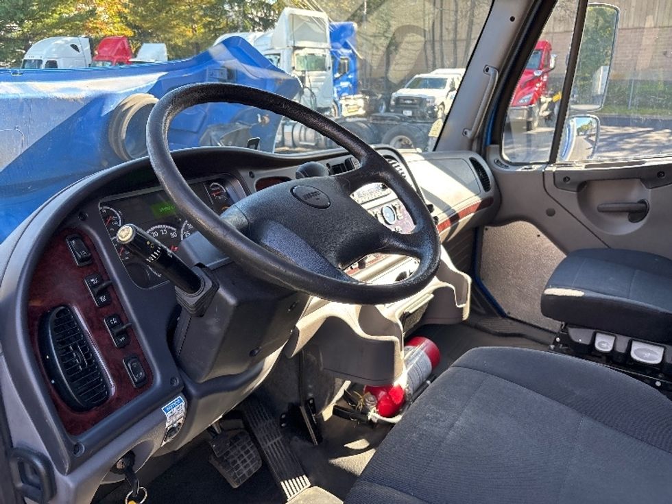 Medium Duty Box Truck-Light and Medium Duty Trucks-Freightliner-2022-M2-Jessup-PA-254,542\n\t\tmiles-$ 55,250 - Image 17