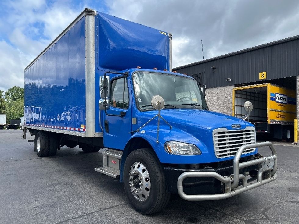 Medium Duty Box Truck-Light and Medium Duty Trucks-Freightliner-2022-M2-Jessup-PA-264,432\n\t\tmiles-$ 53,500 - Image 1