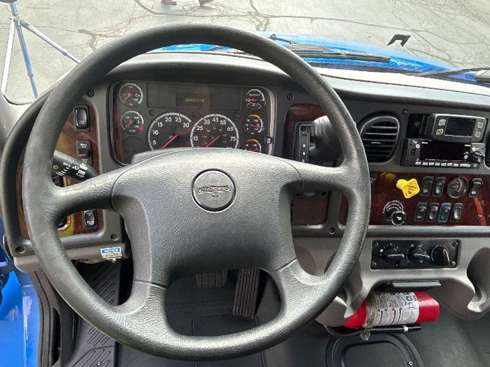 Medium Duty Box Truck-Light and Medium Duty Trucks-Freightliner-2022-M2-Jessup-PA-264,432\n\t\tmiles-$ 53,500 - Image 18