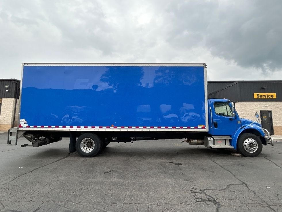 Medium Duty Box Truck-Light and Medium Duty Trucks-Freightliner-2022-M2-Jessup-PA-264,617\n\t\tmiles-$ 53,000 - Image 15