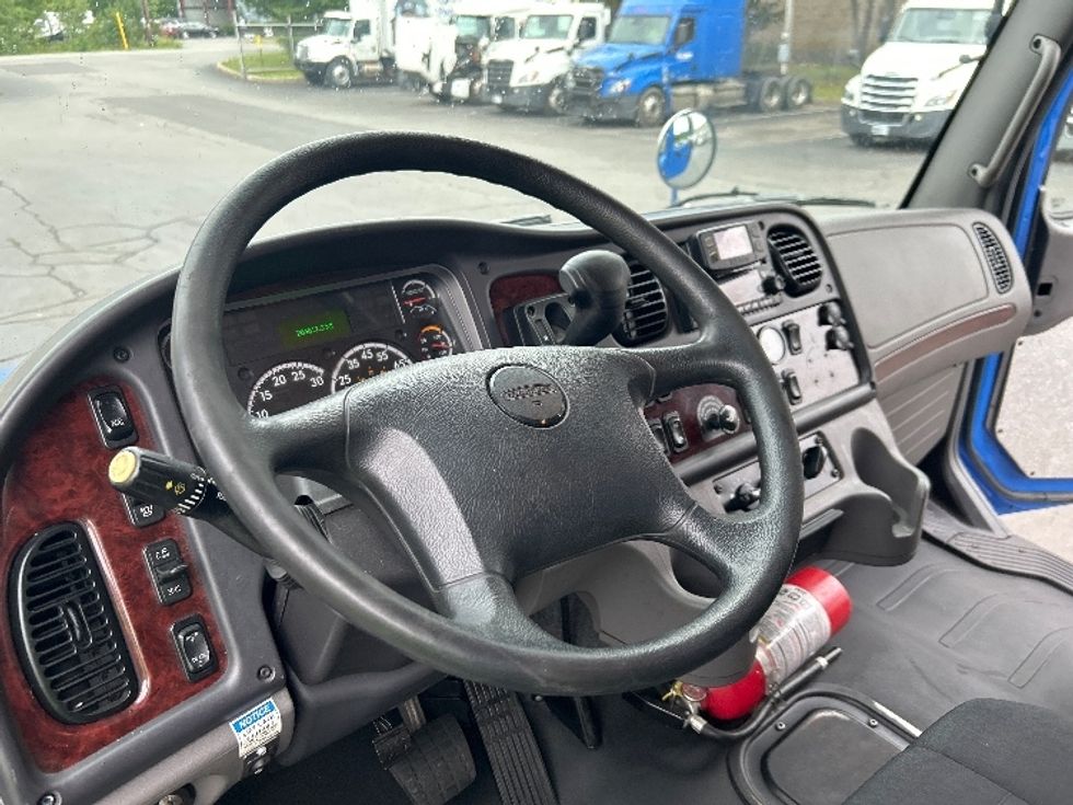Medium Duty Box Truck-Light and Medium Duty Trucks-Freightliner-2022-M2-Jessup-PA-264,617\n\t\tmiles-$ 53,000 - Image 17
