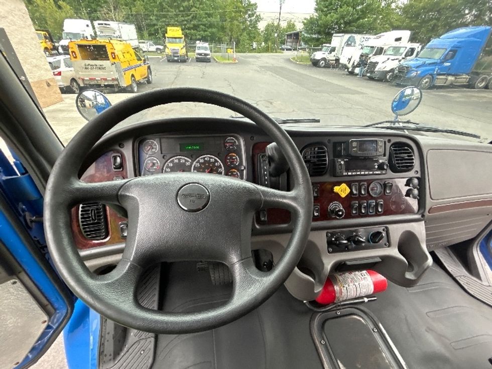 Medium Duty Box Truck-Light and Medium Duty Trucks-Freightliner-2022-M2-Jessup-PA-264,617\n\t\tmiles-$ 53,000 - Image 18