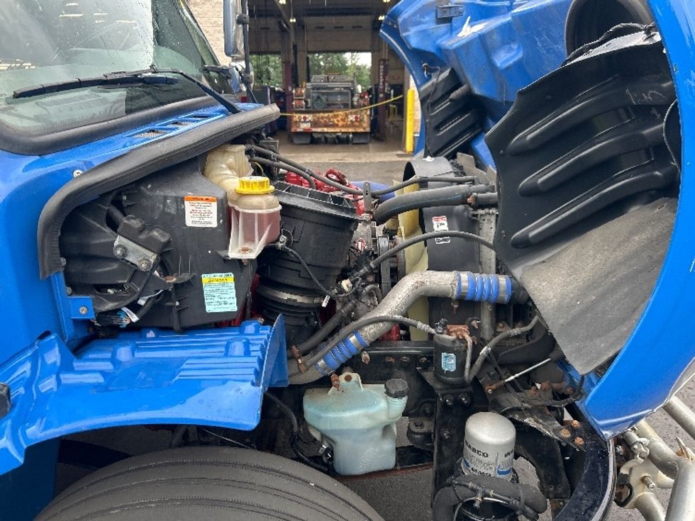 Medium Duty Box Truck-Light and Medium Duty Trucks-Freightliner-2022-M2-Jessup-PA-264,617\n\t\tmiles-$ 53,000 - Image 23