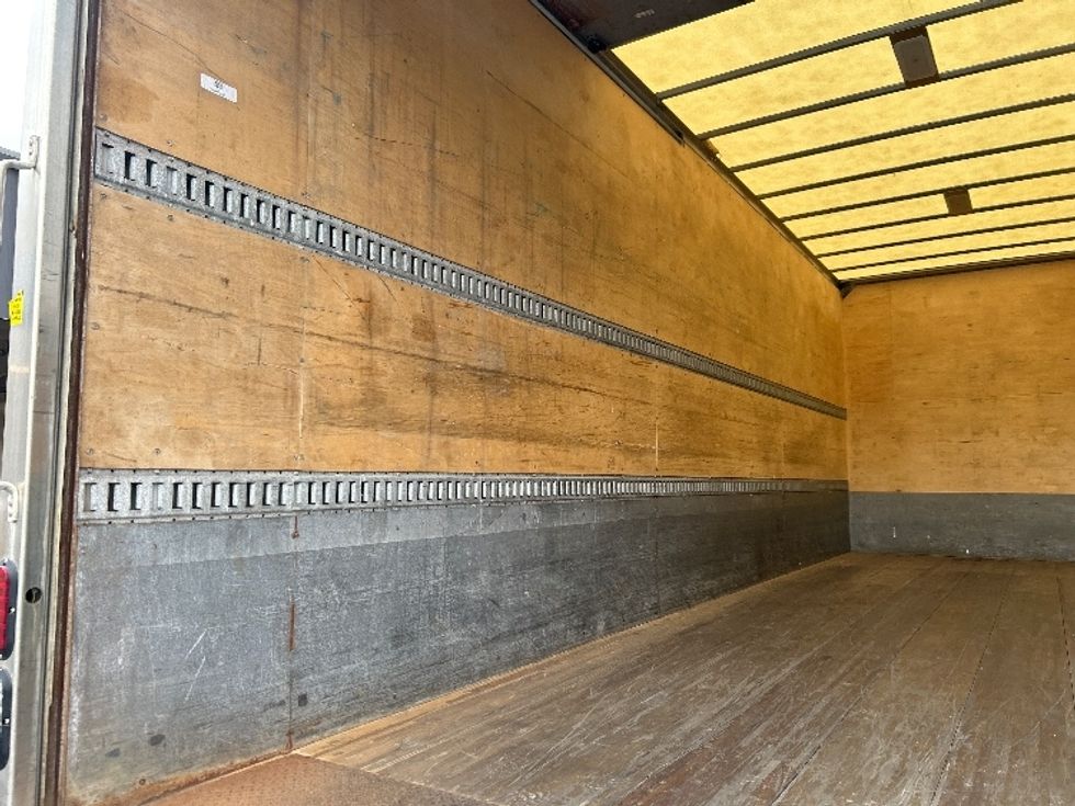 Medium Duty Box Truck-Light and Medium Duty Trucks-Freightliner-2022-M2-Jessup-PA-278,899\n\t\tmiles-$ 50,250 - Image 11