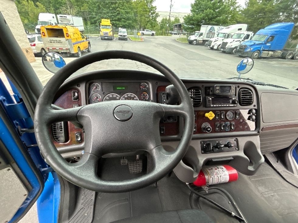 Medium Duty Box Truck-Light and Medium Duty Trucks-Freightliner-2022-M2-Jessup-PA-278,899\n\t\tmiles-$ 50,250 - Image 18