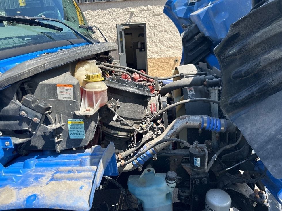 Medium Duty Box Truck-Light and Medium Duty Trucks-Freightliner-2022-M2-Jessup-PA-296,104\n\t\tmiles-$ 37,250 - Image 23