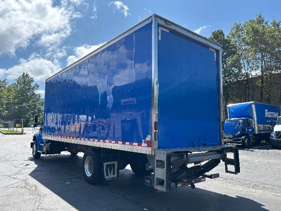 Medium Duty Box Truck-Light and Medium Duty Trucks-Freightliner-2022-M2-Jessup-PA-296,104\n\t\tmiles-$ 37,250 - Image 6