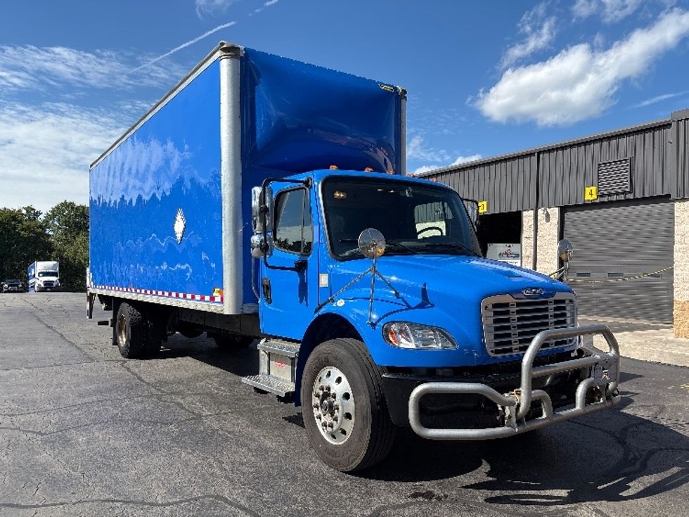 Medium Duty Box Truck-Light and Medium Duty Trucks-Freightliner-2022-M2-Jessup-PA-349,125\n\t\tmiles-$ 27,250 - Image 1