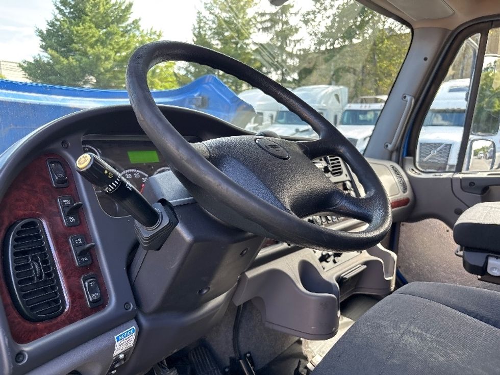 Medium Duty Box Truck-Light and Medium Duty Trucks-Freightliner-2022-M2-Jessup-PA-349,125\n\t\tmiles-$ 27,250 - Image 17