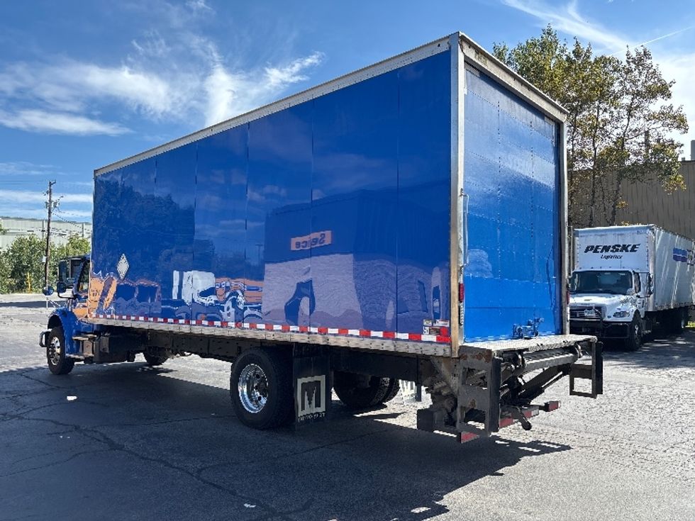 Medium Duty Box Truck-Light and Medium Duty Trucks-Freightliner-2022-M2-Jessup-PA-349,125\n\t\tmiles-$ 27,250 - Image 6