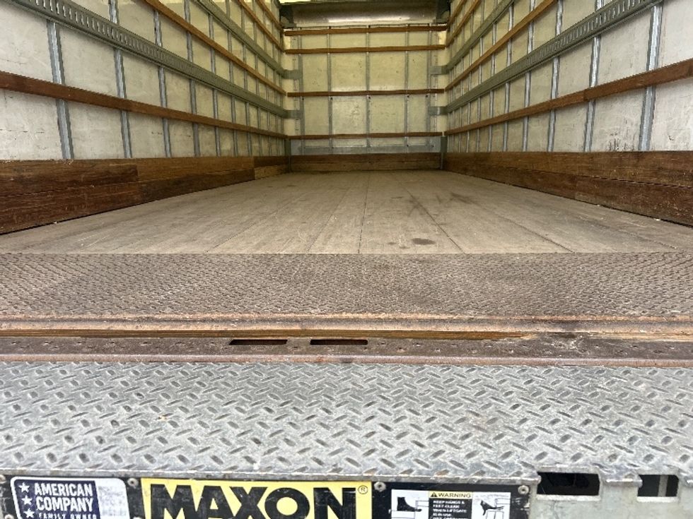 Medium Duty Box Truck-Light and Medium Duty Trucks-Freightliner-2022-M2-Kansas City-MO-237,022\n\t\tmiles-$ 48,250 - Image 10