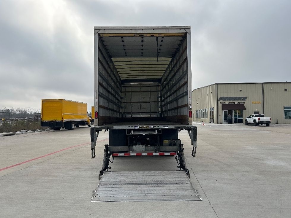 Medium Duty Box Truck-Light and Medium Duty Trucks-Freightliner-2022-M2-Katy-TX-115,151\n\t\tmiles-$ 74,500 - Image 10