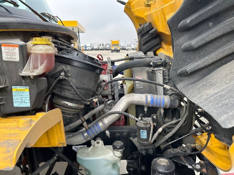 Medium Duty Box Truck-Light and Medium Duty Trucks-Freightliner-2022-M2-Katy-TX-115,151\n\t\tmiles-$ 74,500 - Image 22