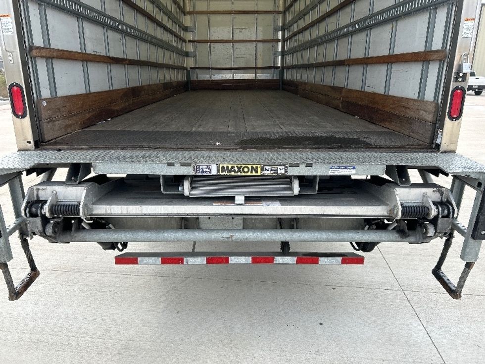 Medium Duty Box Truck-Light and Medium Duty Trucks-Freightliner-2022-M2-Katy-TX-115,151\n\t\tmiles-$ 74,500 - Image 9
