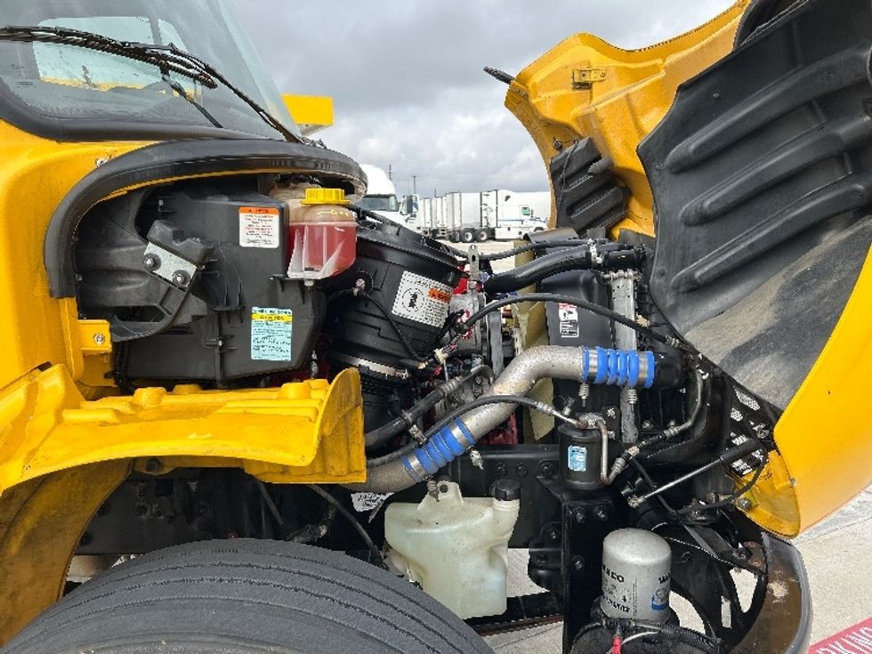 Medium Duty Box Truck-Light and Medium Duty Trucks-Freightliner-2022-M2-Katy-TX-126,981\n\t\tmiles-$ 72,250 - Image 23