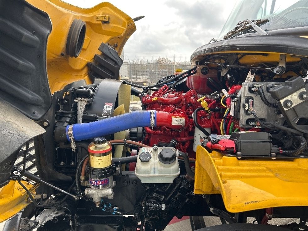 Medium Duty Box Truck-Light and Medium Duty Trucks-Freightliner-2022-M2-Katy-TX-126,981\n\t\tmiles-$ 72,250 - Image 24