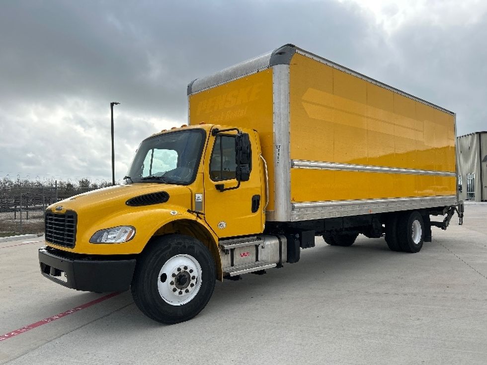Medium Duty Box Truck-Light and Medium Duty Trucks-Freightliner-2022-M2-Katy-TX-126,981\n\t\tmiles-$ 72,250 - Image 3