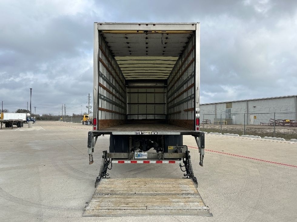 Medium Duty Box Truck-Light and Medium Duty Trucks-Freightliner-2022-M2-Katy-TX-126,981\n\t\tmiles-$ 72,250 - Image 9