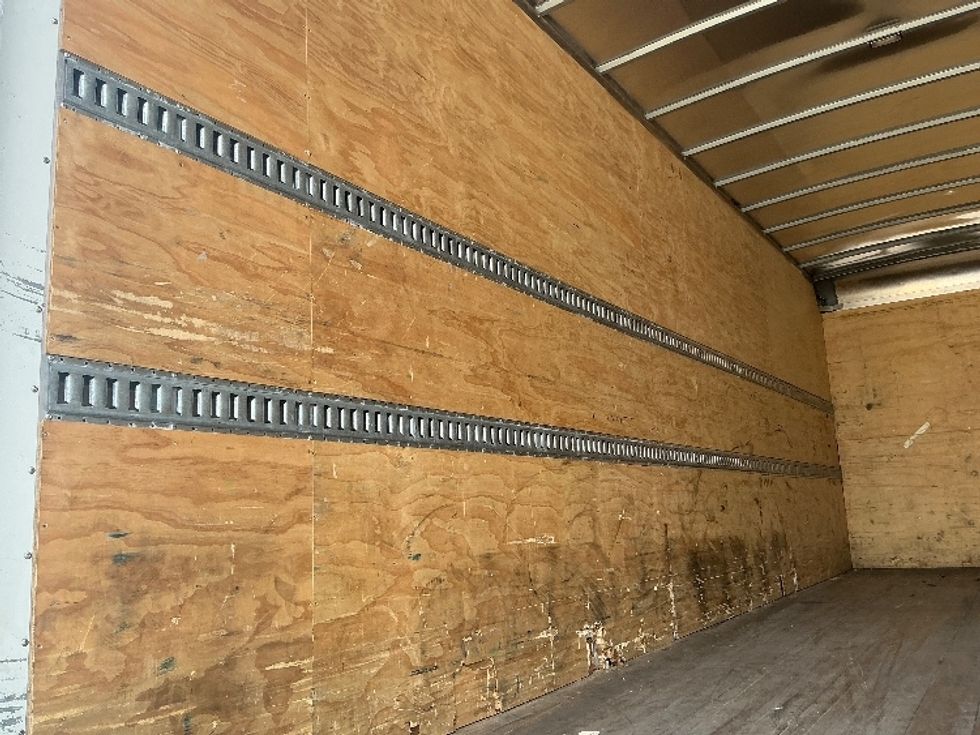 Medium Duty Box Truck-Light and Medium Duty Trucks-Freightliner-2022-M2-Katy-TX-347,345\n\t\tmiles-$ 37,500 - Image 11