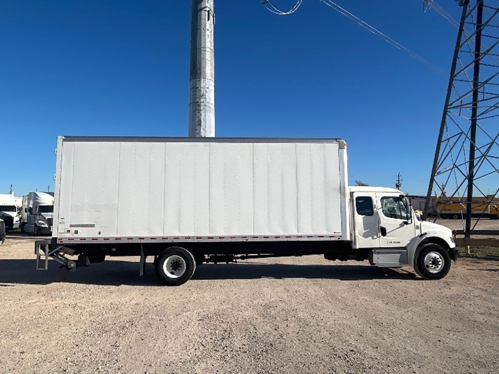 Medium Duty Box Truck-Light and Medium Duty Trucks-Freightliner-2022-M2-Katy-TX-347,345\n\t\tmiles-$ 37,500 - Image 16