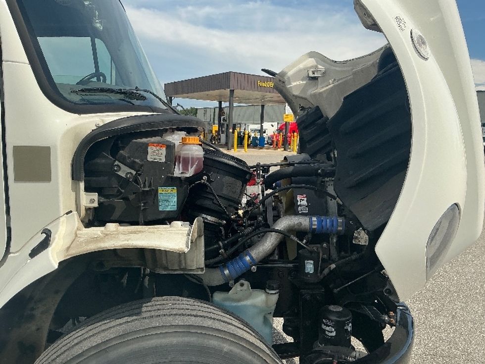 Medium Duty Box Truck-Light and Medium Duty Trucks-Freightliner-2022-M2-Katy-TX-347,345\n\t\tmiles-$ 37,500 - Image 23