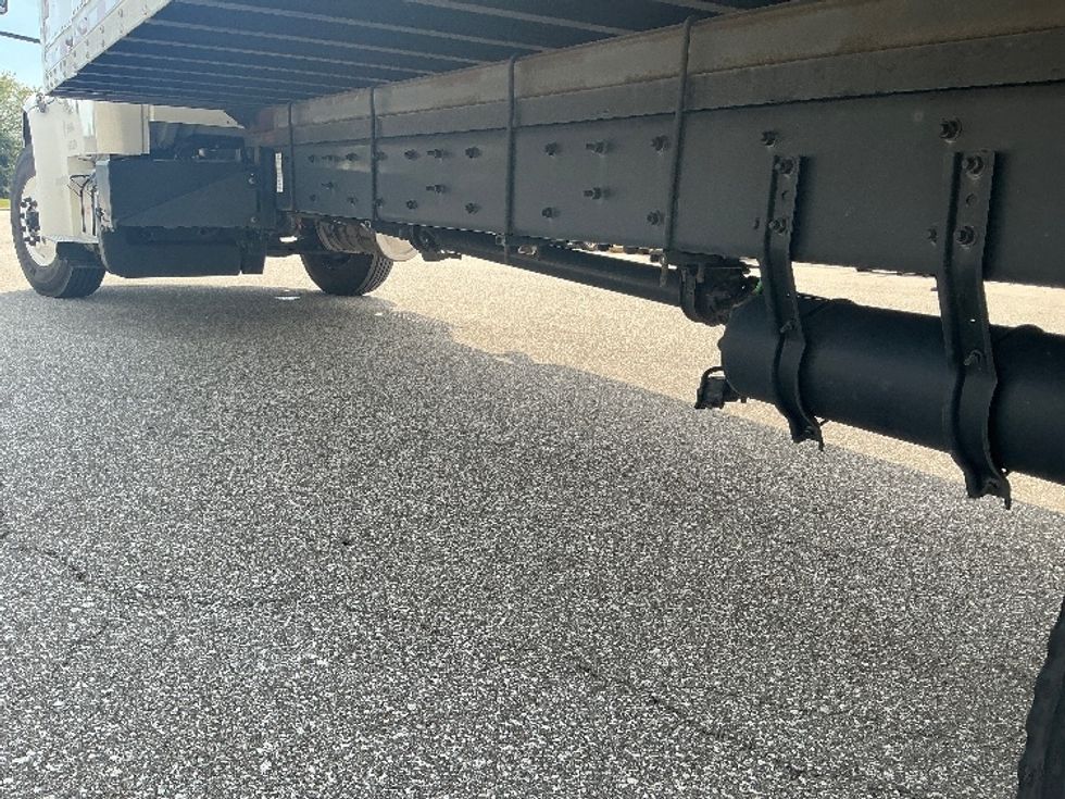 Medium Duty Box Truck-Light and Medium Duty Trucks-Freightliner-2022-M2-Katy-TX-347,345\n\t\tmiles-$ 37,500 - Image 5