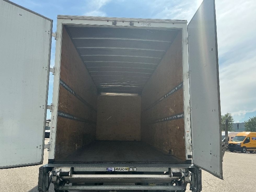 Medium Duty Box Truck-Light and Medium Duty Trucks-Freightliner-2022-M2-Katy-TX-347,345\n\t\tmiles-$ 37,500 - Image 8