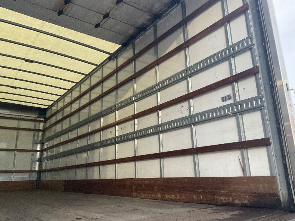 Medium Duty Box Truck-Light and Medium Duty Trucks-Freightliner-2022-M2-Kent-WA-159,483\n\t\tmiles-$ 67,750 - Image 12