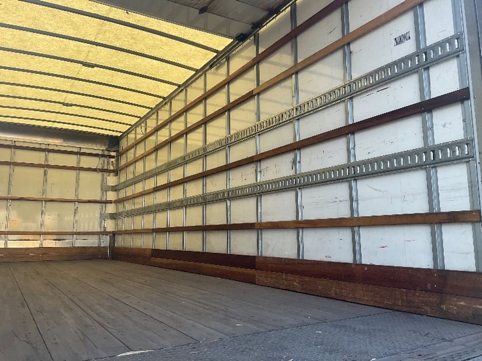 Medium Duty Box Truck-Light and Medium Duty Trucks-Freightliner-2022-M2-Kent-WA-201,169\n\t\tmiles-$ 58,250 - Image 12