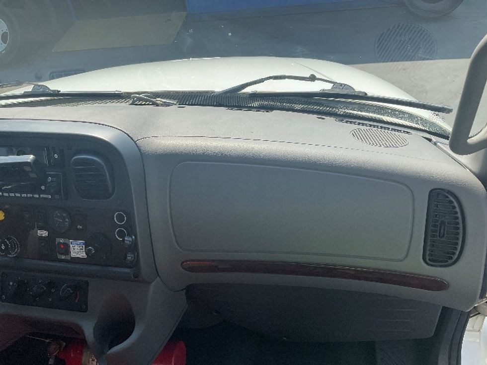 Medium Duty Box Truck-Light and Medium Duty Trucks-Freightliner-2022-M2-Kent-WA-201,169\n\t\tmiles-$ 58,250 - Image 21