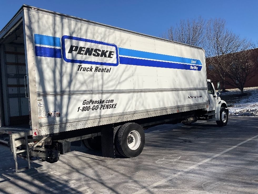 Medium Duty Box Truck-Light and Medium Duty Trucks-Freightliner-2022-M2-King Of Prussia-PA-239,108\n\t\tmiles-$ 53,250 - Image 13
