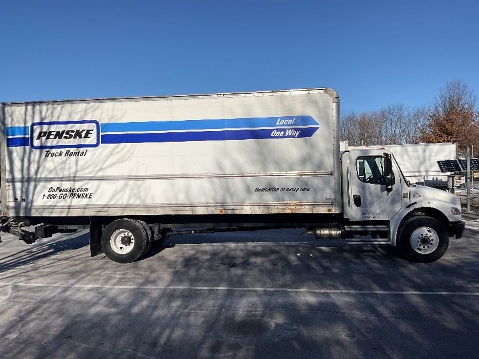 Medium Duty Box Truck-Light and Medium Duty Trucks-Freightliner-2022-M2-King Of Prussia-PA-239,108\n\t\tmiles-$ 53,250 - Image 15