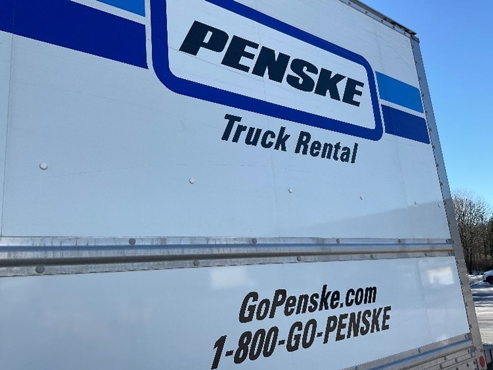 Medium Duty Box Truck-Light and Medium Duty Trucks-Freightliner-2022-M2-King Of Prussia-PA-239,108\n\t\tmiles-$ 53,250 - Image 26